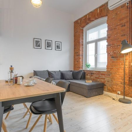 Apartament Z Antresola Nowa Papiernia วรอตซวาฟ ภายนอก รูปภาพ