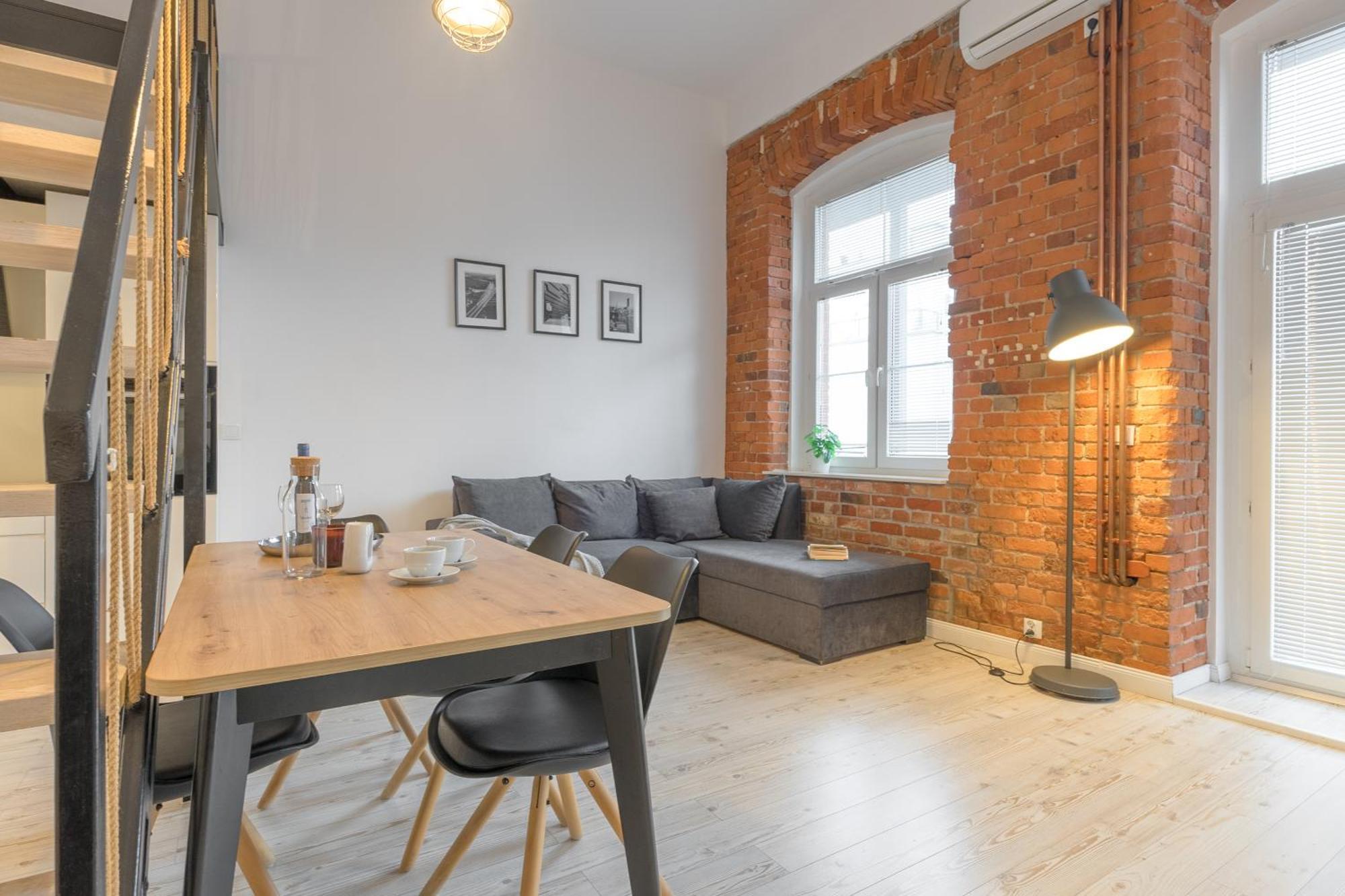 Apartament Z Antresola Nowa Papiernia วรอตซวาฟ ภายนอก รูปภาพ